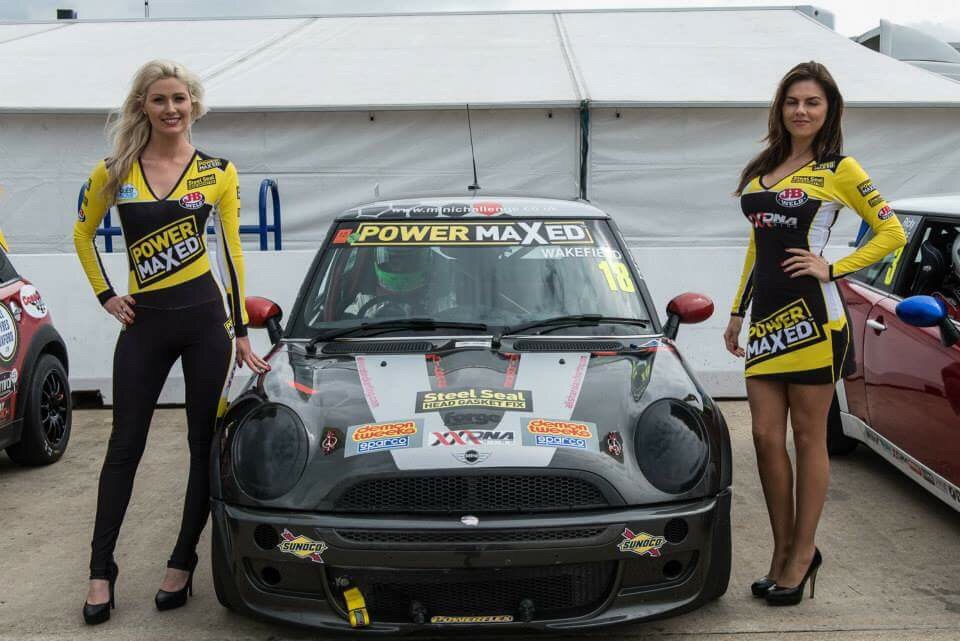 Grid Girls With Mini Challenge 2015 At Rockingham On 24th May 2015