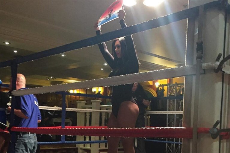 Ring Girls With Unleash The Beast Wcb In Northampton On 27th March 2016