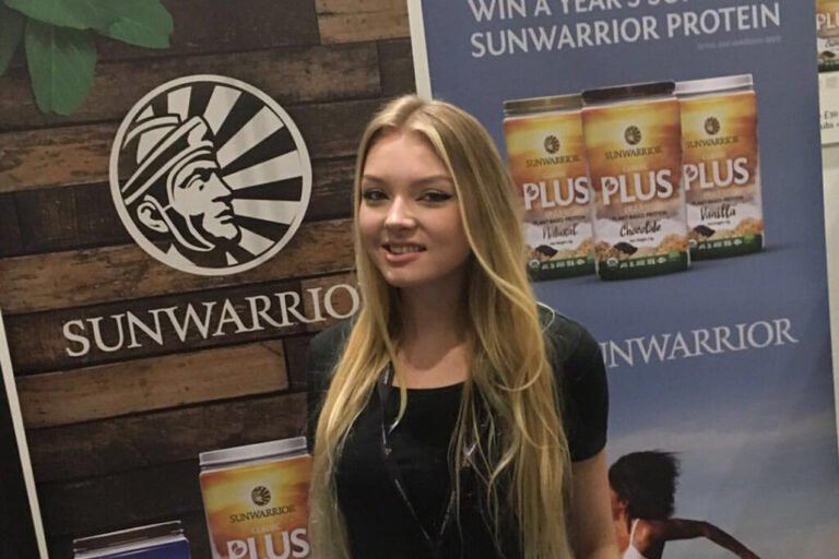 Promo Model With Global By Nature At The World Power Show London 2016