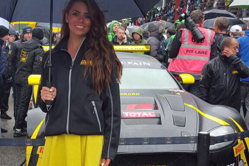 Grid Girl With Aston Martin Leonard Motorsport For Blancpain Gt Series At Spa 24hr 2015 01