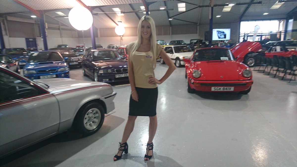 Promotional Model Classic Car Auction Wec 3rd December 2016 01